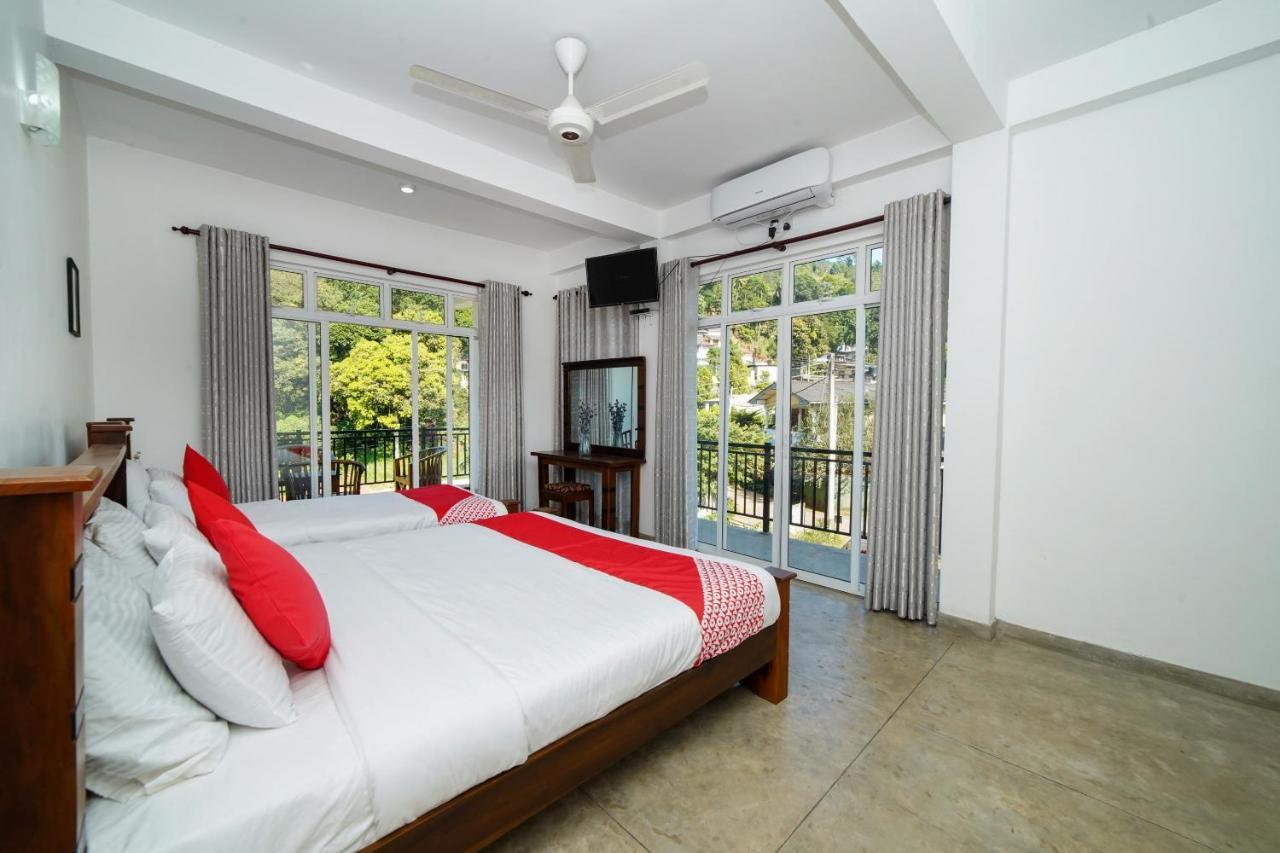 Oyo 555 Villa Dasuni Канди Экстерьер фото